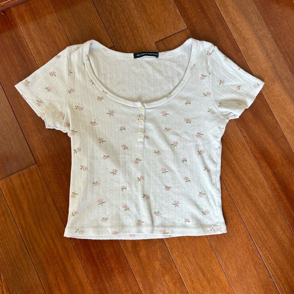 *RARE* brandy melville eyelet white / pink floral eyelet zelly top.